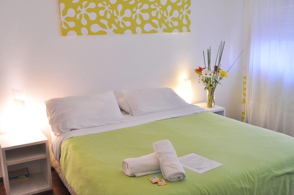 Ba Soho Rooms Buenos Aires Bilik gambar