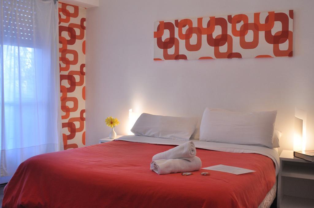 Ba Soho Rooms Buenos Aires Bilik gambar