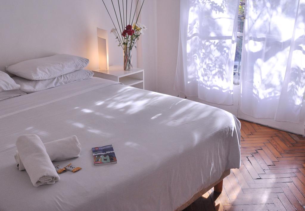 Ba Soho Rooms Buenos Aires Bilik gambar