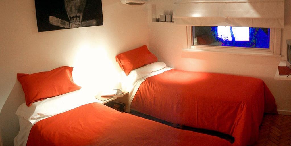 Ba Soho Rooms Buenos Aires Bilik gambar